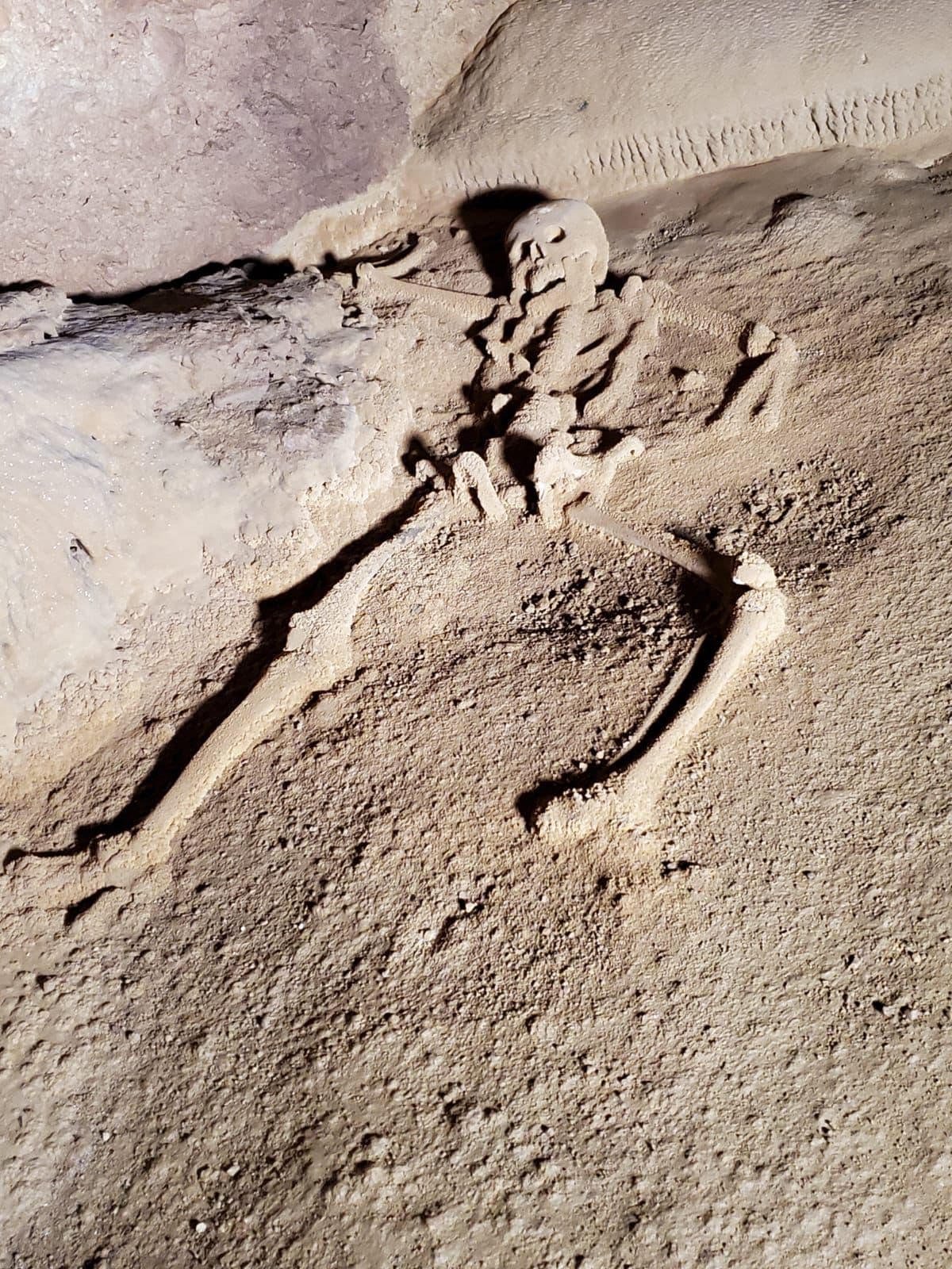 Crystal Maiden Detail